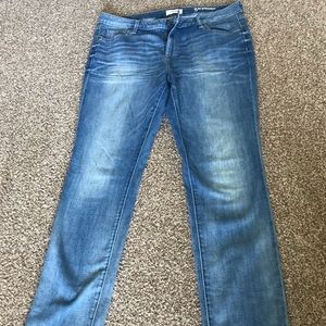 Slim straight mid rise jeans